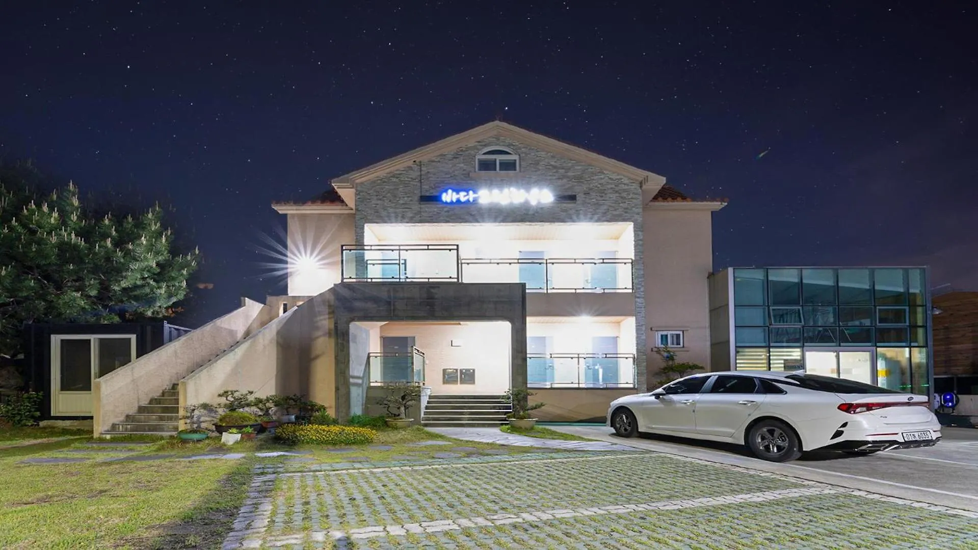 Jeju Badagreen Pension South Korea